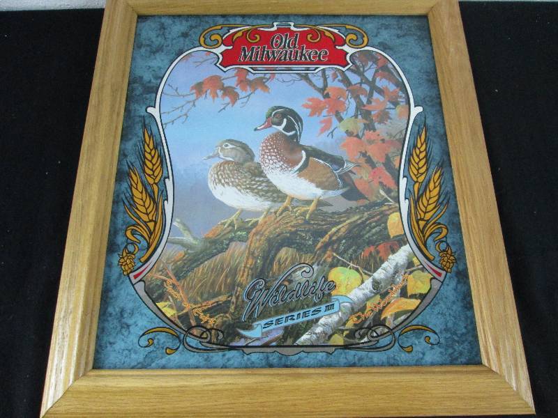 lot 16 image: Old Milwaukee Wood Ducks Sign