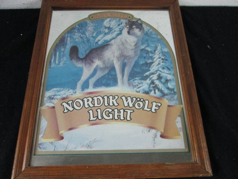 lot 58 image: Nordik Wolf Light Beer