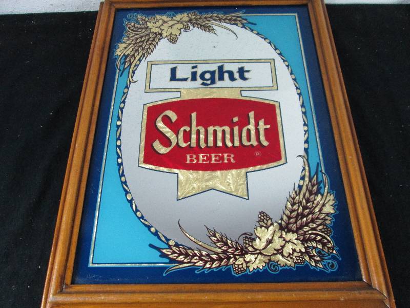 lot 74 image: Schmidt Light Beer Mirror