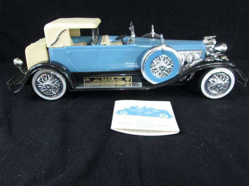 lot 92 image: Jim Beam Decanter Duisenberg