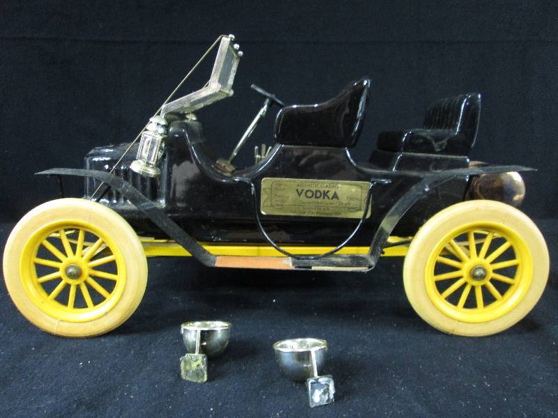 lot 109 image: ASI Vodka Decanter Car