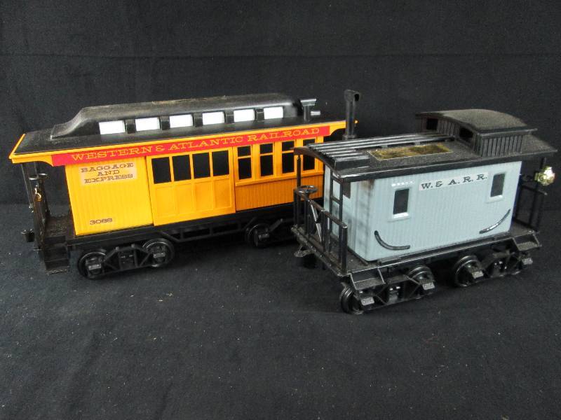 lot 122 image: Jim Beam Train Decanters