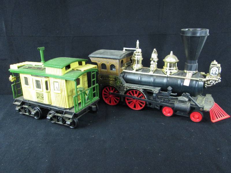 lot 123 image: Jim Beam Train Decanters