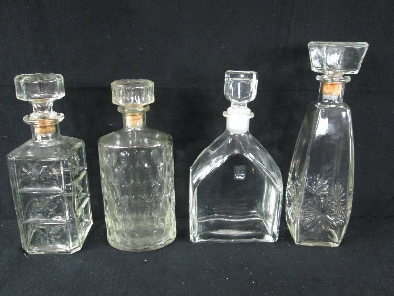 lot 138 image: Nice Glass Decanters