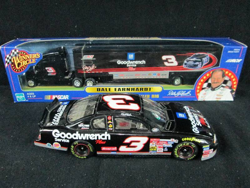lot 217 image: Dale Earnhardt Die cast Collectables
