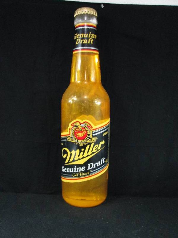 lot 223 image: Miller Genuine Draft Light