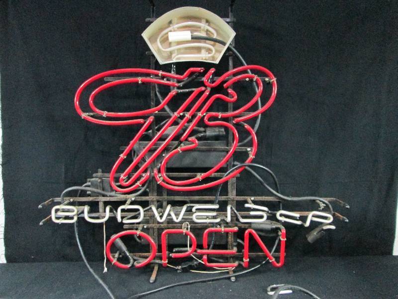 lot 224 image: Budweiser Neon light