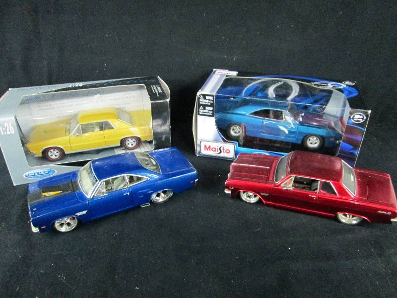 lot 238 image: 4 Die Cast Cars