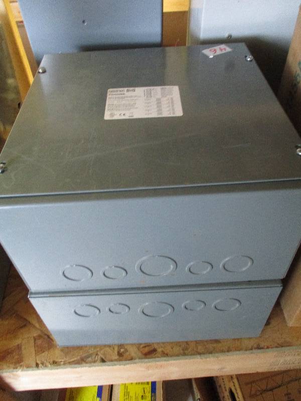 2 Energy Management Boxs