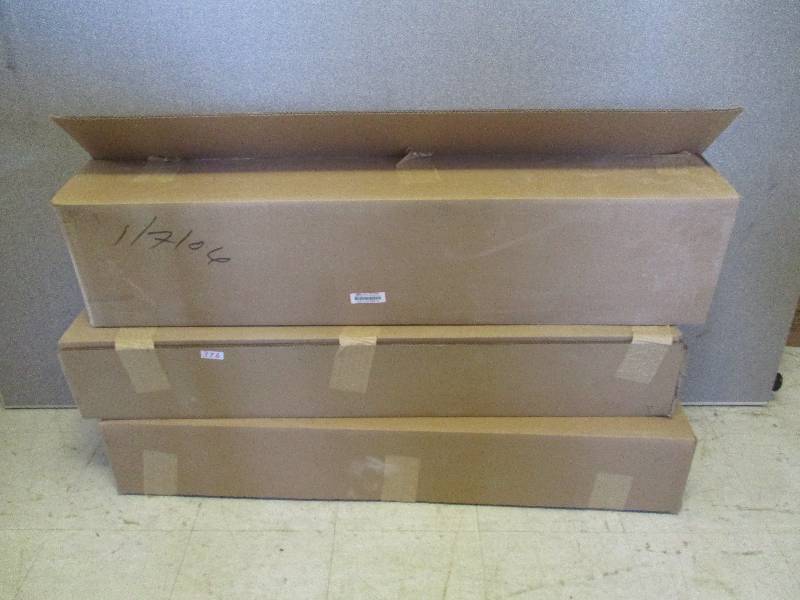 Fluorescent Light Fixture