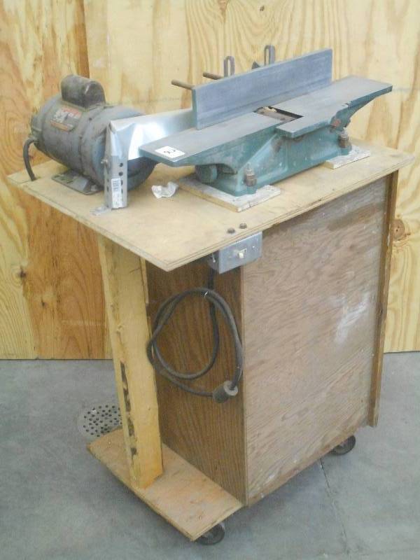lot 2 image: 120Volt 4 Planer With Dayton 115Vo...