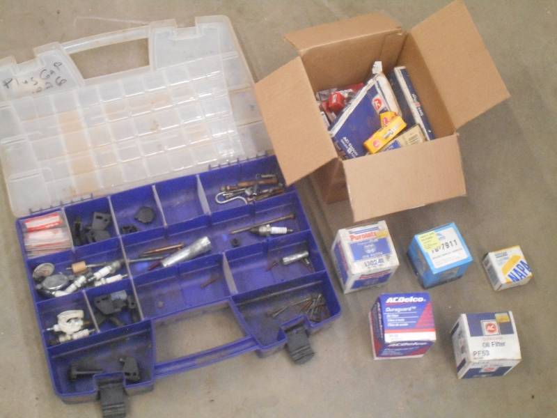 lot 39 image: Box Of Assorted Oil Filters, Spark ...