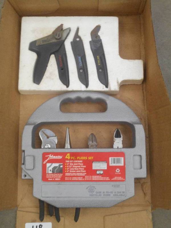 lot 48 image: Lot Of 4-Piece Pliers Set & (1) 3-P...
