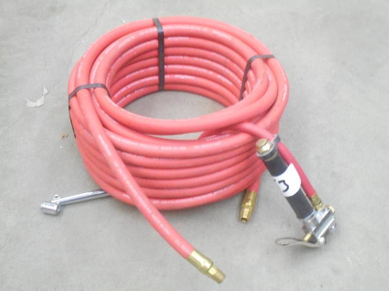 lot 53 image: Goodyear 38 250PSI Air Hose With ...