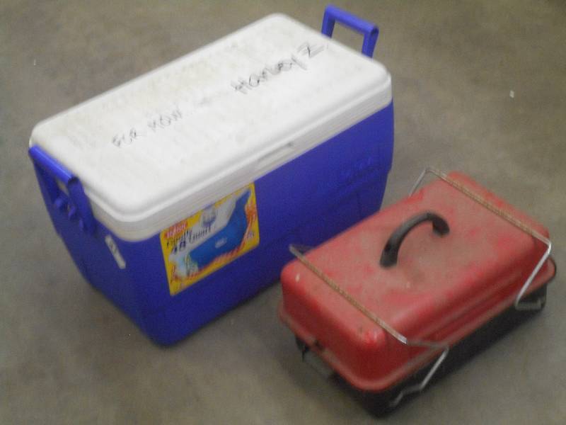lot 63 image: (1) Igloo Camp Cooler & (1) Camp Gr...