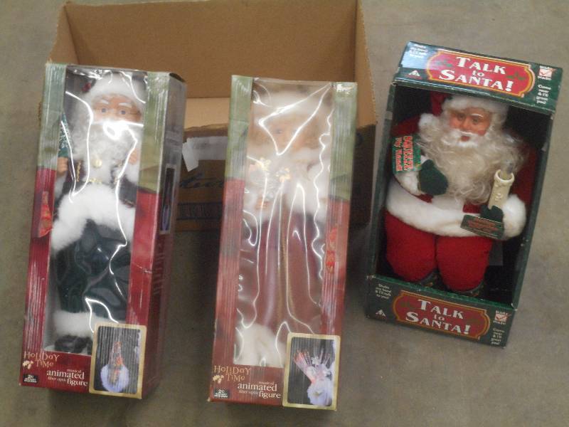 lot 71 image: Box Of Assorted Holiday Dcor ...