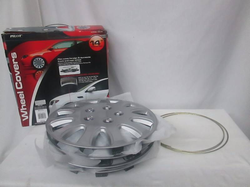 lot 51 image: Pilot Automotive Wheel Covers