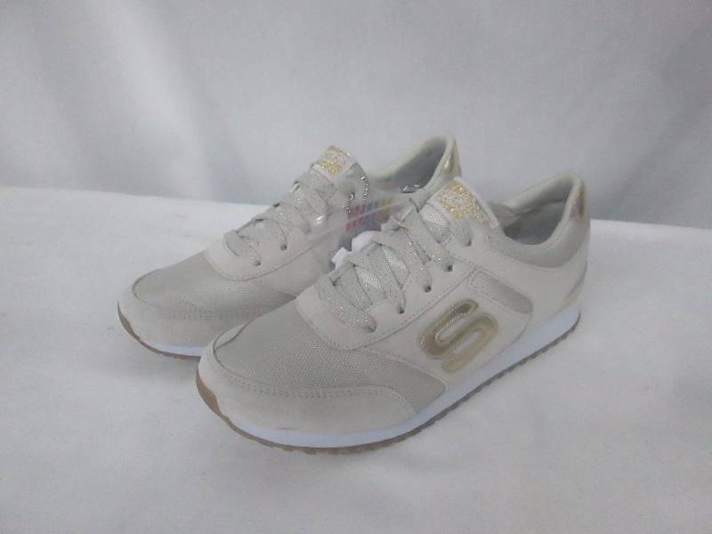 lot 53 image: Skechers Womens OG 78 Gold Fever Walking Shoe