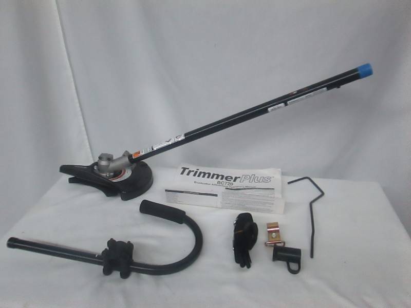 lot 30 image: Troy-Bilt Brushcutter Trimmer Attachment