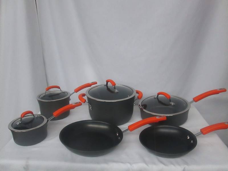 lot 19 image: Rachel Ray 10-pc. Hard Anodized Cookware Set