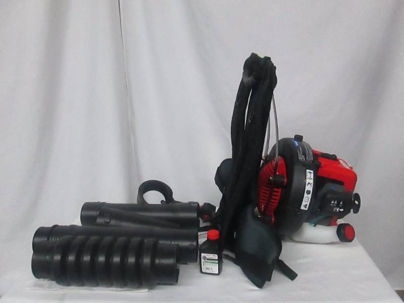 lot 11 image: Troy-Bilt Backpack Blower