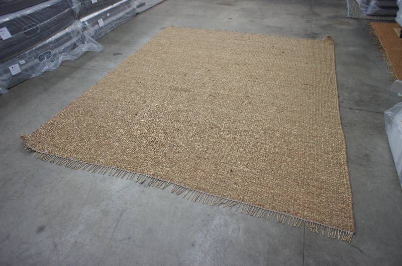 lot 131 image: New - Beautiful 120 X 98 Jute Rug