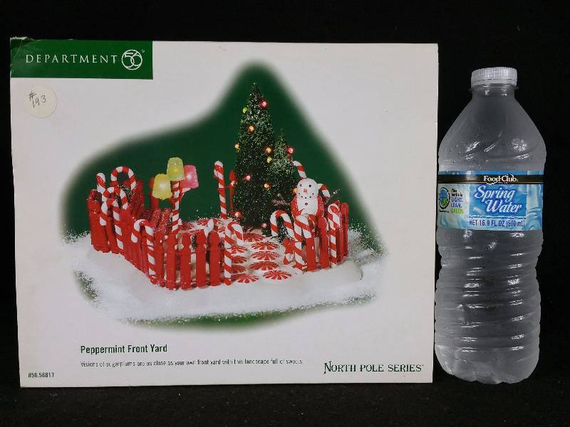 Peppermint Front Yard North Pole Series 56.56817