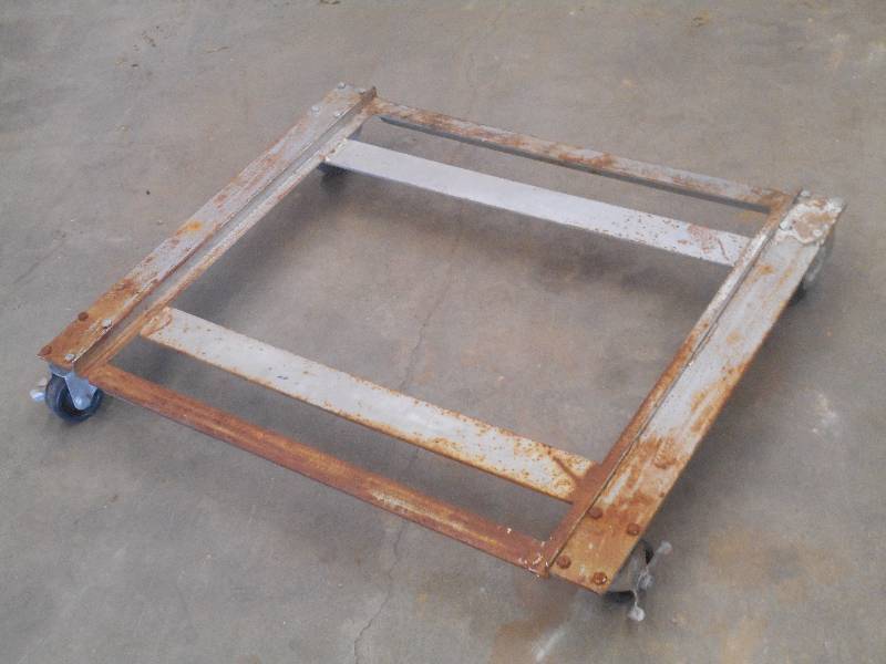 Heavy Duty 28x28 Steel Floor Doll...