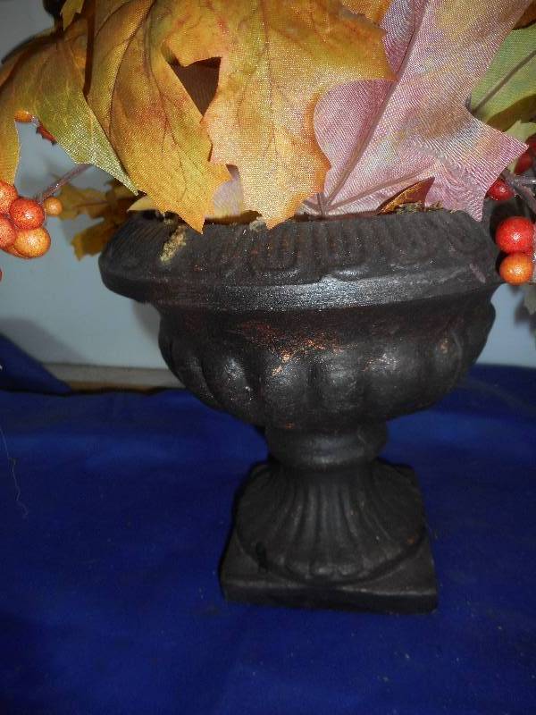FALL LEAF ARRANGEMENT