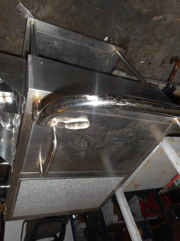 STAINLESS STEEL BUFFET