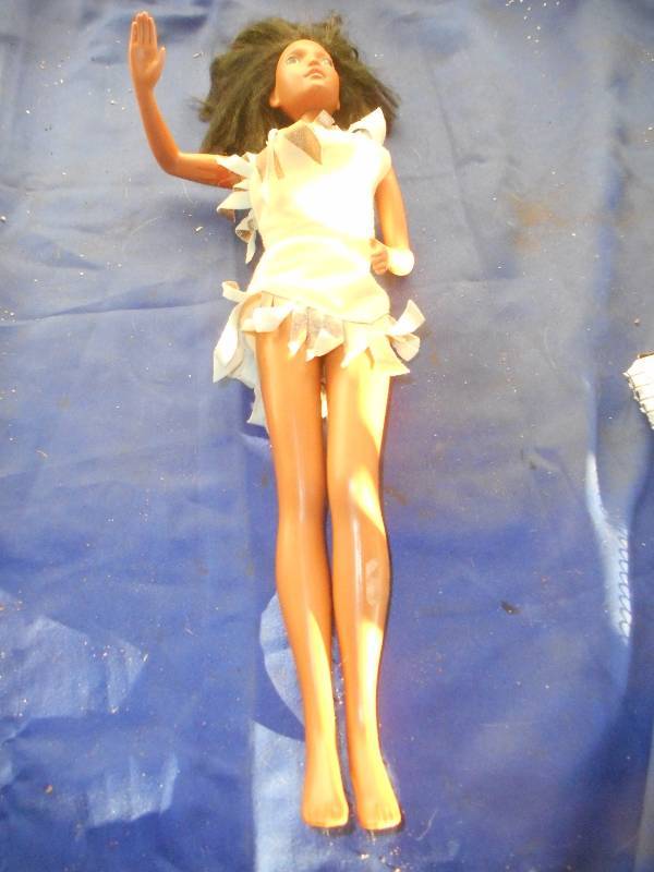 COLLECTIBLE BARBIE
