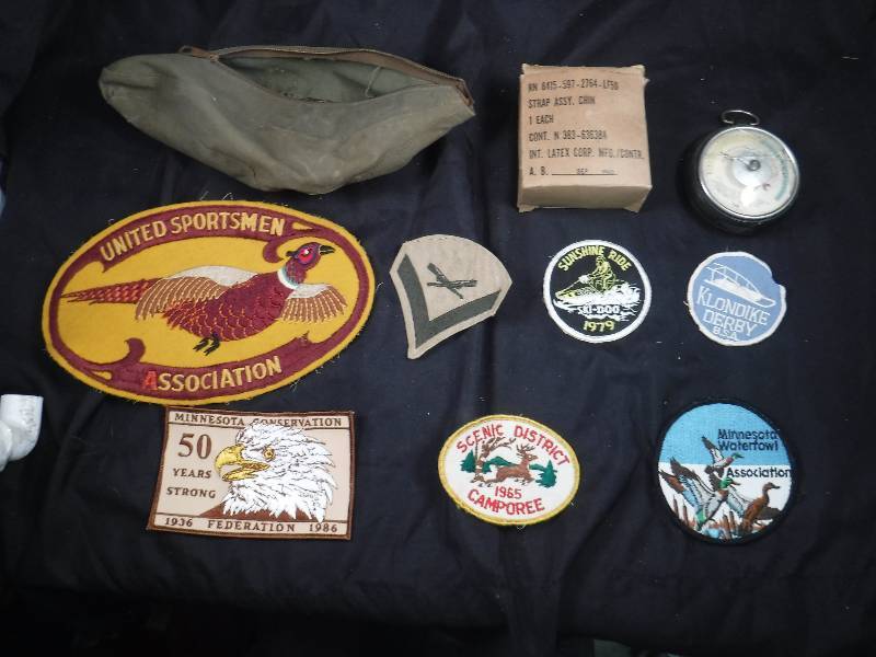 lot 25 image: Lot of Vintage Patches and Misc. Items