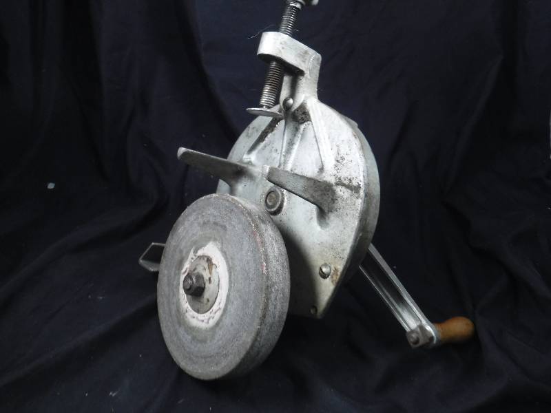 lot 65 image: Vintage Bench Mounted Hand Cranked Stone GrindingTool Sharpening Wheel