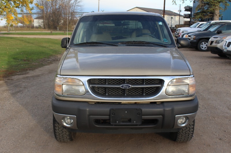 2000 Ford Explorer XLT 4x4