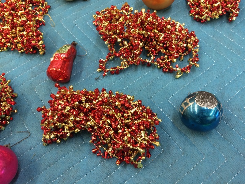 lot 27 image: Vintage Christmas Tree Ornaments  some handcrafted   lot of approx. 25
