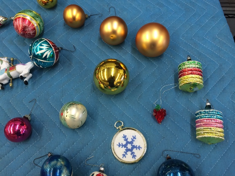 vintage christmas tree ornaments some handcrafted lot of vintage christmas tree ornaments some handcrafted lot of