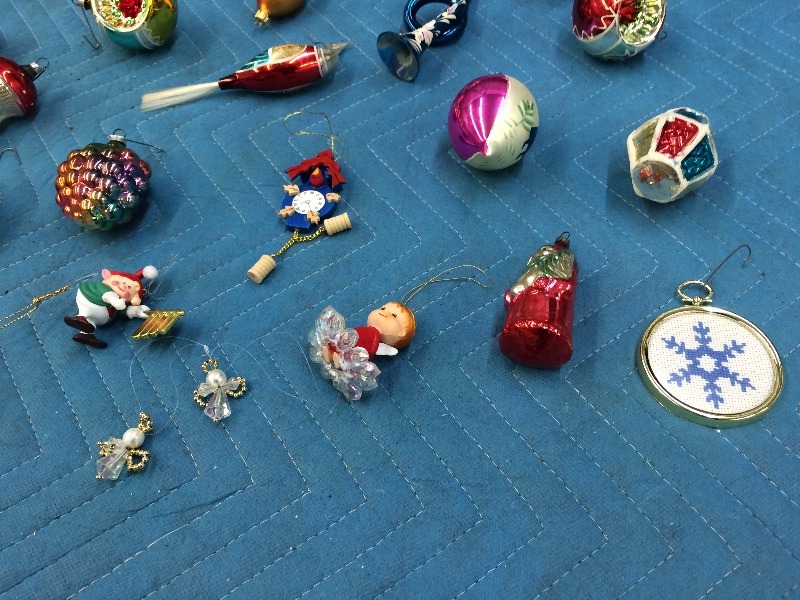lot 30 image: Vintage Christmas Tree Ornaments  some handcrafted   lot of approx. 34