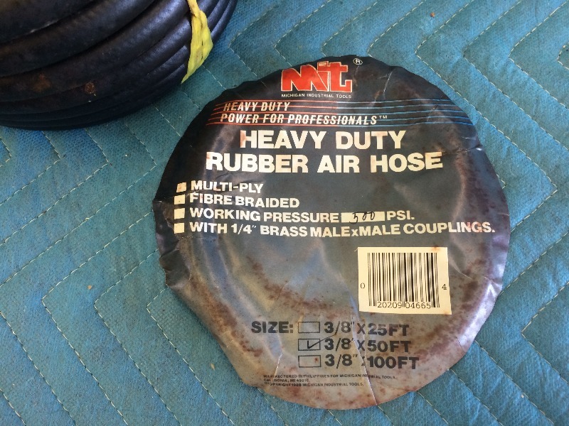 lot 55 image: Heavy Duty Rubber Air Hose  38 x 50ft  500 psi   NEW