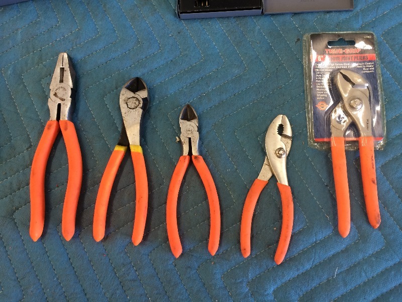 lot 92 image: Assorted Hand Tools & Drill Index   lot of 8