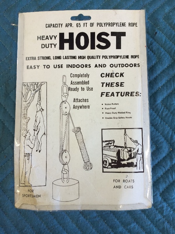 lot 102 image: Hoist  - great for lifting  hanging deer    NEW