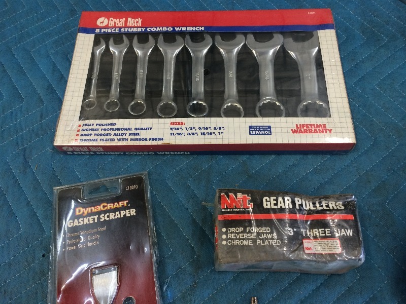 lot 120 image: Assorted Hand Tools   Lot of 11   NEW