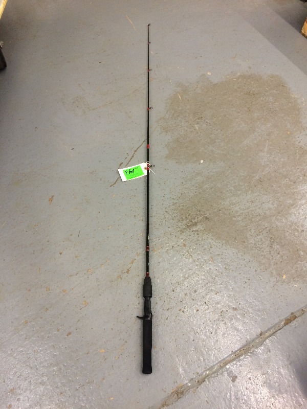 lot 142 image: Shakespeare Fishing Pole  - View all pictures for more details   Like New