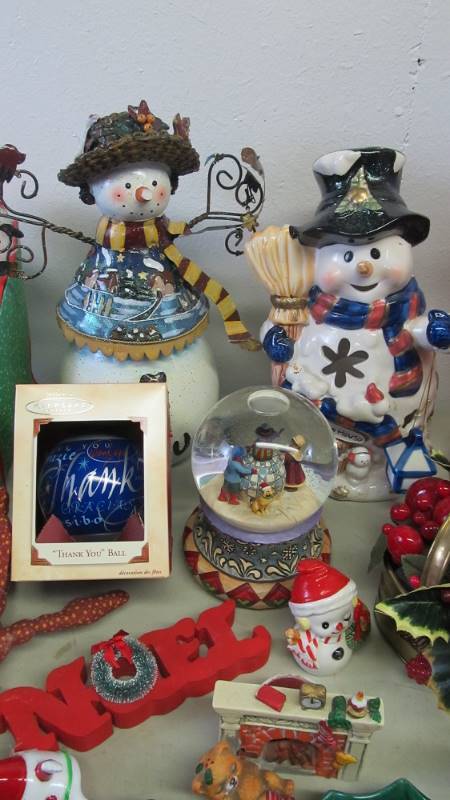 Large Lot of Quality Christmas Decorations & Ornaments