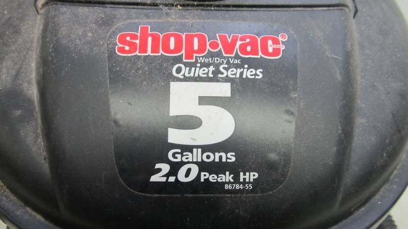 2 Working Shop-Vacs