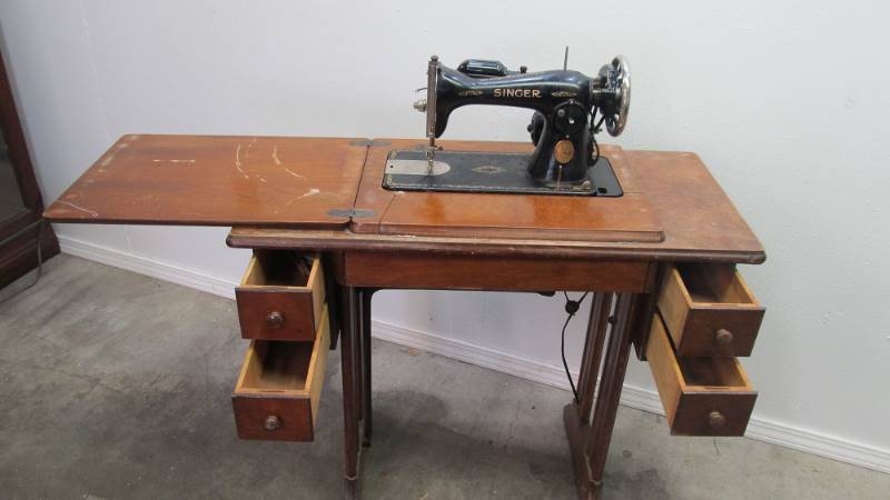 Antique Singer Sewing Machine Table