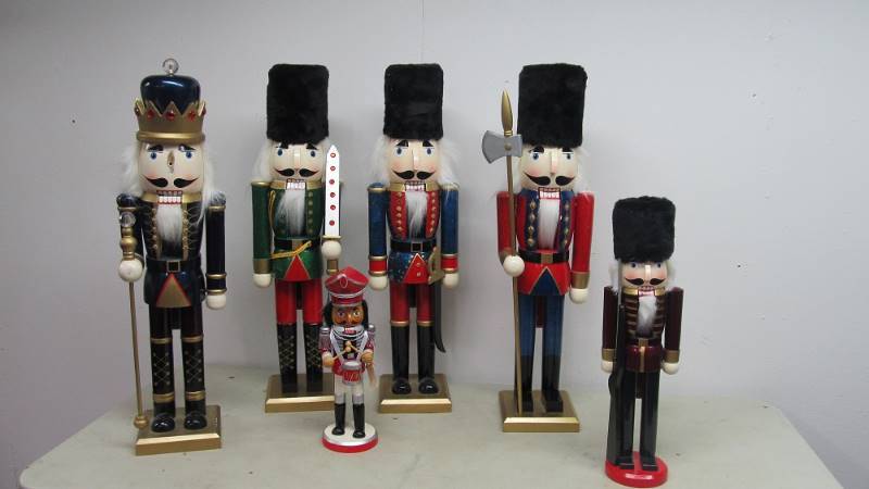 Large Wooden Nutcracker Displays