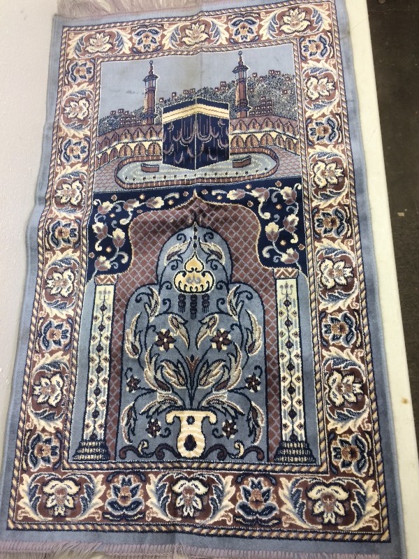 Vintage Ispahan Rug