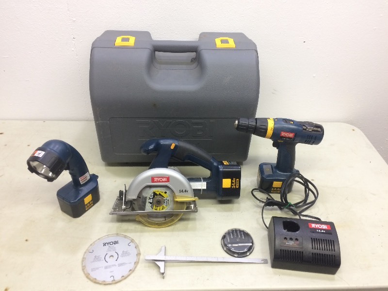 Working COMPLETE Ryobi Power Tool Set in Case