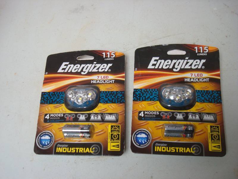 lot 18 image: Pair Of New Energizer Head Lamps