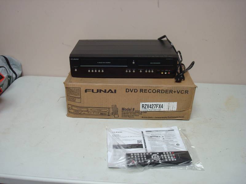 lot 50 image: Funai DVD VCR Recorder, Tested And Works